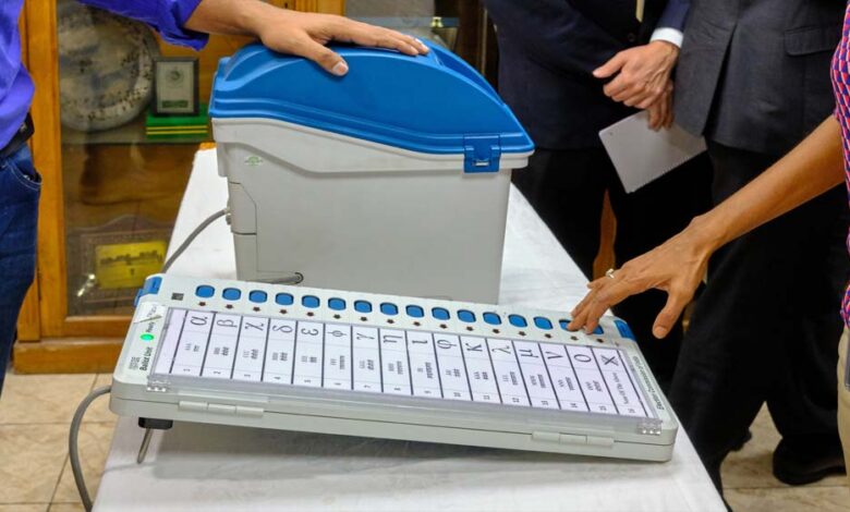 चुनावी इतिहास में पहली बार, उम्मीदवार के सामने होगी EVM की जांच; हाई कोर्ट का बड़ा आदेश 1 10A 66