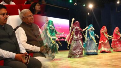 राज्य स्थापना दिवस समारोह, विविधता में एकता की शक्ति का उत्सव : राज्यपाल पटेल 7 16A 9