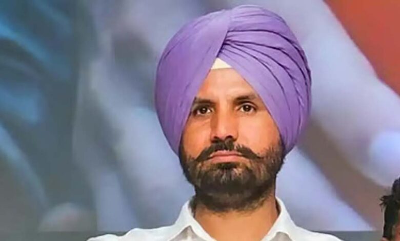 AAP के 50 विधायकों के टूट का खतरा, कांग्रेस ने दी अलर्ट 1 24A 225