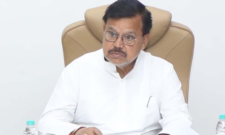 पाँचों बिजली कम्पनी स्वीकृत पदों में भर्ती प्रक्रिया शीघ्र करें: ऊर्जा मंत्री तोमर 1 8A 203