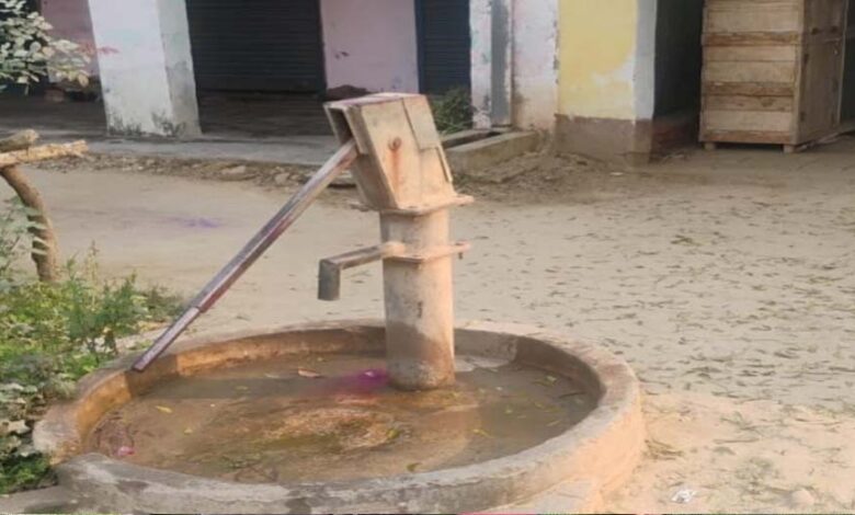एमसीबी : भीषण गर्मी में राहतरू बंद हैंडपंप चालू, गांवों में लौटी पानी की उम्मीद 1 9A 200