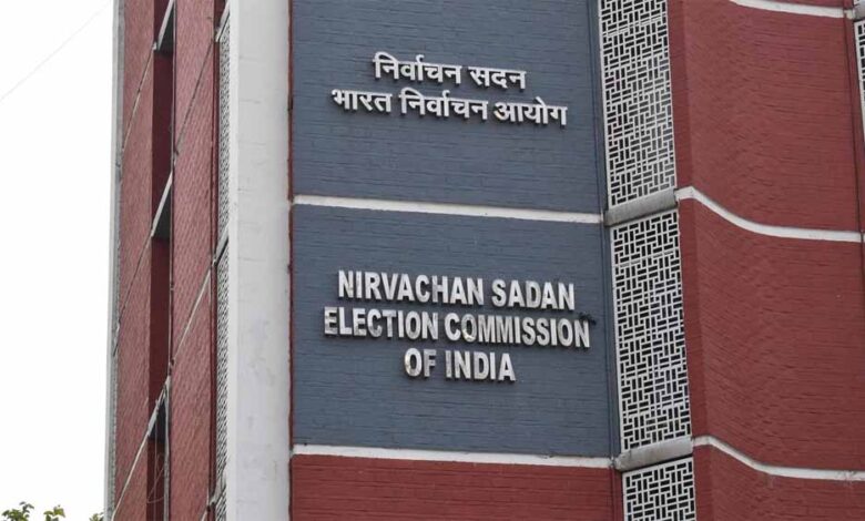 क्या पश्चिम बंगाल में फिर होंगे चुनाव? EVM गड़बड़ी की 77 शिकायतों पर जांच शुरू 1 Election