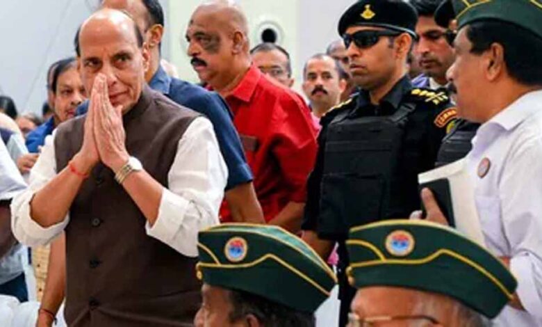 ‘सुन लो ऐ पड़ोसी…’ राजनाथ सिंह की सख्त चेतावनी, बोले- अबकी बार होगा निर्णायक वार 1 Rajnath 01