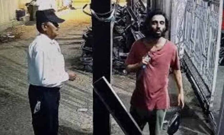 महाराष्ट्र में सुरक्षाकर्मियों पर जानलेवा हमला, ‘पहलगाम जैसी साजिश’ का आरोप 1 kaLMA 01