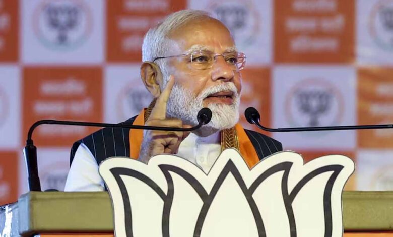 TMC ने कांग्रेस के साथ मिलकर महिला आरक्षण बिल पास नहीं होने दिया: पीएम मोदी 1 modi 71 1