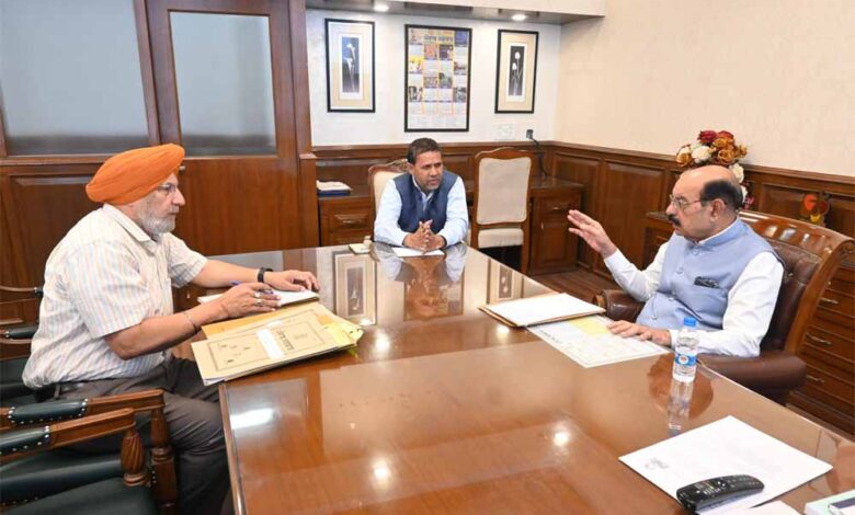 कैबिनेट मंत्री मोहिंदर भगत ने डिफेंस सर्विसेज वेलफेयर डिपार्टमेंट के कामों की प्रोग्रेस का किया रिव्यू 1 pujj