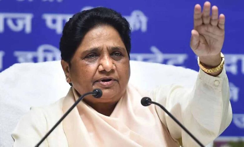 ब्राह्मण टिप्पणी पर गरमाई यूपी की राजनीति, मायावती ने अखिलेश से मांगी माफी 1 10 16