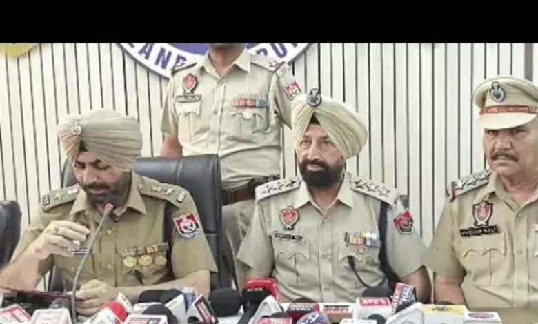 जालंधर पुलिस की बड़ी कामयाबी: ATM लूटने वाले गैंग का भंडाफोड़, 3 आरोपी गिरफ्तार 1 12A 75