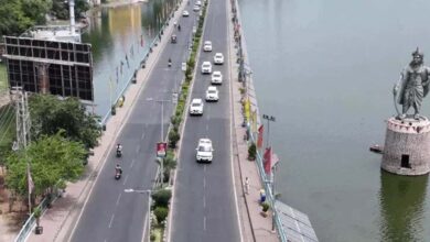 सादगी की मिसाल: सिर्फ 8 गाड़ियों के काफिले में निकले CM मोहन यादव, मंत्रियों ने भी घटाया लाव-लश्कर 10 13A 93
