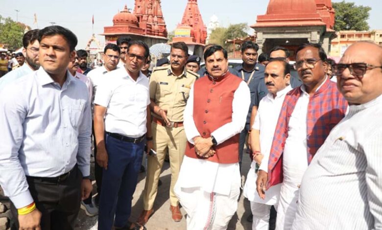 उज्जैन की जनता सिंहस्थ संबंधी कार्यों में सहयोग कर पेश कर रही हैं नई मिसाल : मुख्यमंत्री डॉ. यादव 1 16A 38