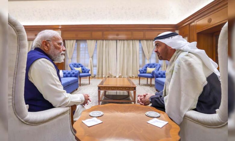 UAE के इस फैसले से भारत की किस्मत चमकेगी, डॉलर के बजाय रुपये में मिलेगा तेल 1 29A 249