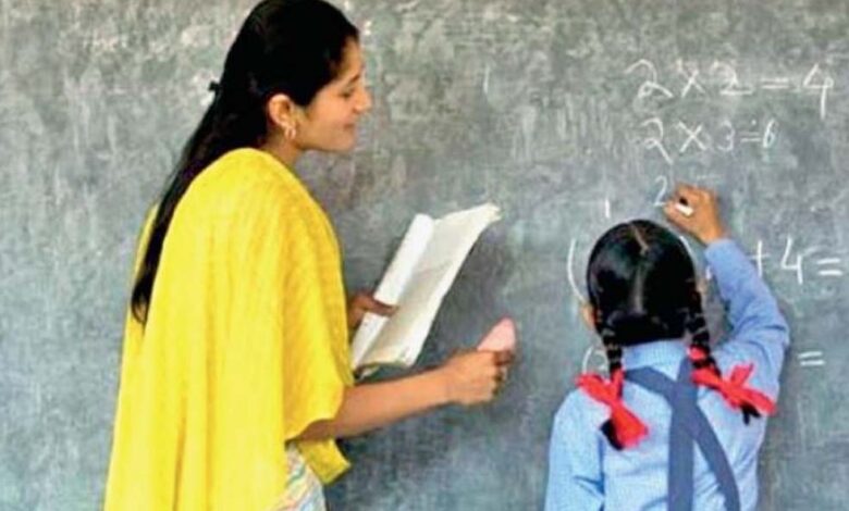 13,089 प्राइमरी शिक्षकों की भर्ती पर हाईकोर्ट का फैसला सुरक्षित, मेरिट लिस्ट फिर बनेगी 1 7A 159