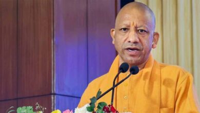 बुजुर्ग महिलाओं का सहारा बनी योगी सरकार, 29,23,364 महिलाओं को दे रही पेंशन 10 Yogi 01 7