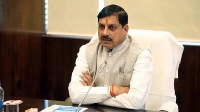 पेट्रोल बचाने की पहल, सीएम मोहन यादव के काफिले में घट सकती हैं गाड़ियों की संख्या 2 mOHAN 03 4