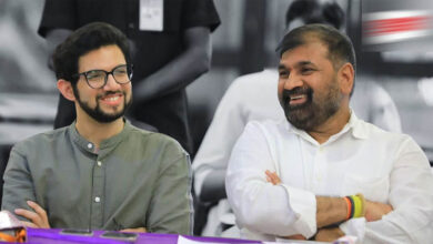 उद्धव ठाकरे को बड़ा झटका, आदित्य ठाकरे के करीबी सचिन अहीर ने भी छोड़ा साथ 1 30A 182