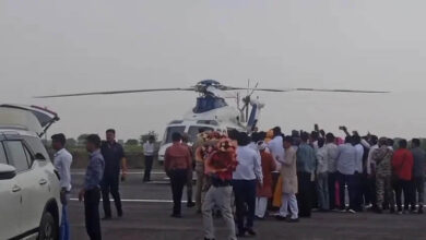 भिंड में CM के हेलीकॉप्टर की उड़ान रुकी: टेकऑफ से पहले हेलीपैड पर उड़ाया ड्रोन, यूट्यूबर हिरासत में 5 13A 71
