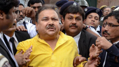 नियुक्ति घोटाला: ED का बड़ा एक्शन, TMC विधायक मदन मित्रा की पत्नी और बेटों को समन; ₹250 करोड़ की अनियमितताओं की जांच 1 15A 149