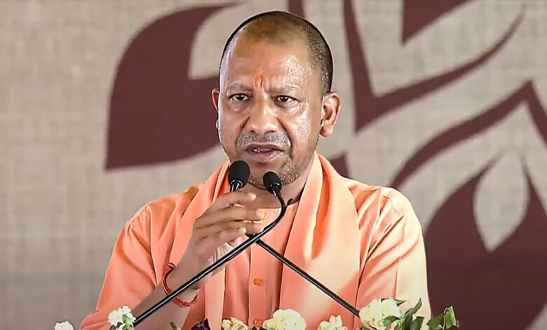 नौ वर्षों में उत्तर प्रदेश ने देश की अग्रणी अर्थव्यवस्थाओं में बनाई मजबूत पहचानः सीएम योगी 1 16A 59