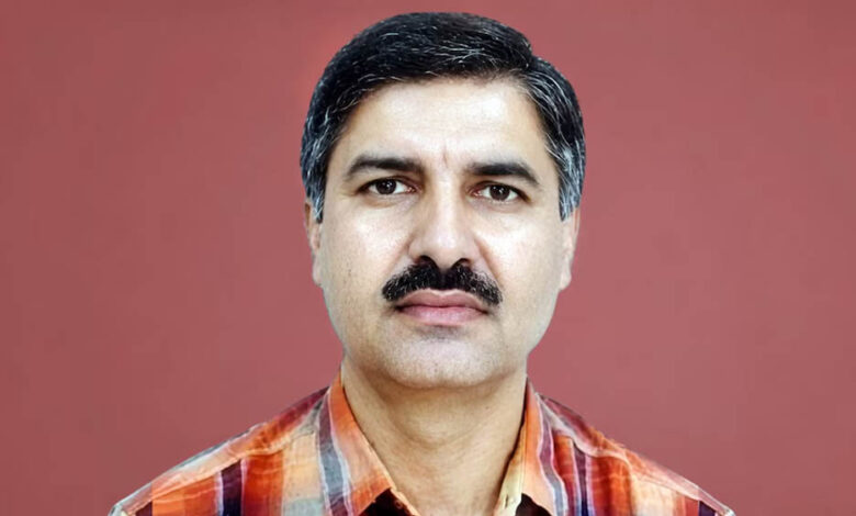 Retirement Day Arrest: रिटायरमेंट के दिन IAS प्रदीप कुमार गिरफ्तार, 169 करोड़ के घोटाले में CBI का बड़ा एक्शन 1 1A 4