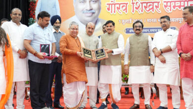 जनसेवा, लोकतांत्रिक मूल्यों के प्रति समर्पित कर्मयोगी थे दादा ईश्वरदास रोहाणी : मुख्यमंत्री डॉ. यादव 2 2 ju 7