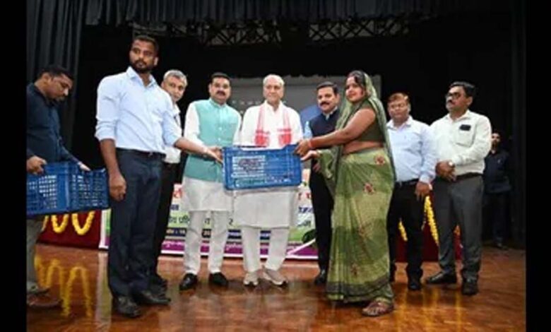 लखनऊ में ICAR स्थापना दिवस पर किसानों को मिली उन्नत खेती की जानकारी 1 48 14