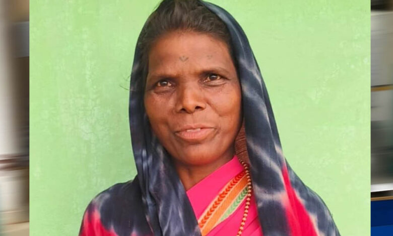 कच्चे घर से पक्के आशियाने तक : पीएम जनमन आवास योजना ने सरिता बैगा के जीवन में भरी खुशियों की नई रोशनी 1 6A 3
