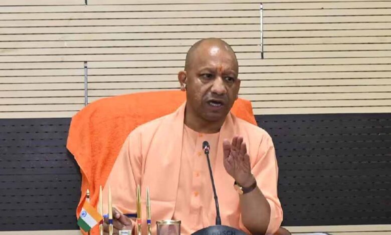 गरीब कल्याण का मजबूत आधार बनी योगी सरकार की खाद्य सुरक्षा नीति 1 Baba 02 11