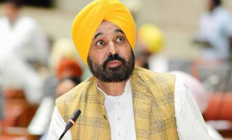 CM भगवंत मान का बड़ा ऐलान, पंजाब में 2800 नए राशन डिपो लाइसेंस होंगे जारी; 5.5 लाख परिवारों को लाभ 1 Punjab News 04 1 12