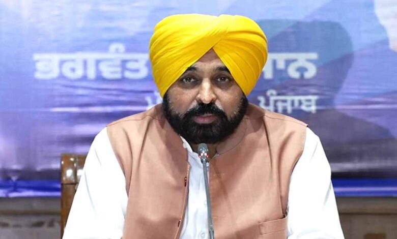 पंजाब कैबिनेट का बड़ा फैसला, मतदाता सूची पुनरीक्षण के लिए 30 सितंबर तक दस्तावेज़ मुफ्त मिलेंगे 1 bhagwant mann 103 4