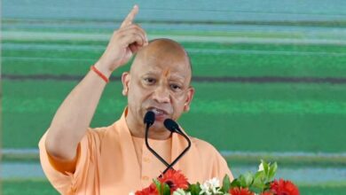 नक्सल प्रभावित सोनभद्र में बदली तस्वीर, आदिवासी महिलाएं बनीं उद्यमी 8 cm yogi 11 6