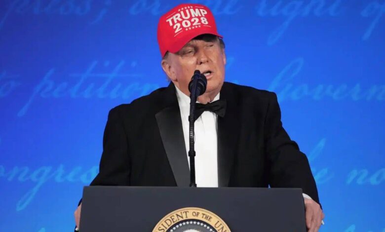 Trump 2028: 'चौथा कार्यकाल लड़ूंगा'... ट्रंप ने पहनी 2028 कैप, फिर पत्रकारों पर क्यों साधा निशाना?