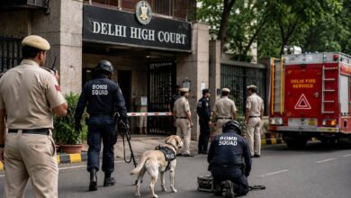 स्वतंत्रता दिवस से पहले दिल्ली में बम की धमकी, हाई कोर्ट समेत 6 जगहों पर ईमेल से अलर्ट 5 स्वतंत्रता दिवस से पहले दिल्ली में बम की धमकी, हाई कोर्ट समेत 6 जगहों पर ईमेल से अलर्ट