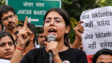 रुचिका सिंह मामले में दिल्ली पुलिस का बड़ा फैसला, पीएम मोदी पर टिप्पणी केस में नहीं होगी कार्रवाई
