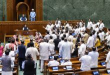 FCRA से परिसीमन तक फंसे बिल, संसद के आखिरी दो दिनों में क्या निकलेगा रास्ता? 3 FCRA से परिसीमन तक फंसे बिल, संसद के आखिरी दो दिनों में क्या निकलेगा रास्ता?