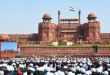 15 अगस्त को लाल किले पहुंचने की तैयारी है? पहले जान लें ये जरूरी नियम, नहीं तो गेट पर रुक सकती है एंट्री 2 15 अगस्त को लाल किले पहुंचने की तैयारी है? पहले जान लें ये जरूरी नियम, नहीं तो गेट पर रुक सकती है एंट्री