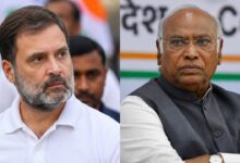 लाल किले के स्वतंत्रता दिवस समारोह से राहुल गांधी और खरगे रहे दूर, BJP ने बोला तीखा हमला 11 लाल किले के स्वतंत्रता दिवस समारोह से राहुल गांधी और खरगे रहे दूर, BJP ने बोला तीखा हमला