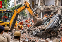सत्य निकेतन हादसा: PG संचालकों को 12 दिन की न्यायिक हिरासत, 40 साल पुरानी 5 मंजिला इमारत गिरने से हुई 7 मौतें 32 सत्य निकेतन हादसा: PG संचालकों को 12 दिन की न्यायिक हिरासत, 40 साल पुरानी 5 मंजिला इमारत गिरने से हुई 7 मौतें